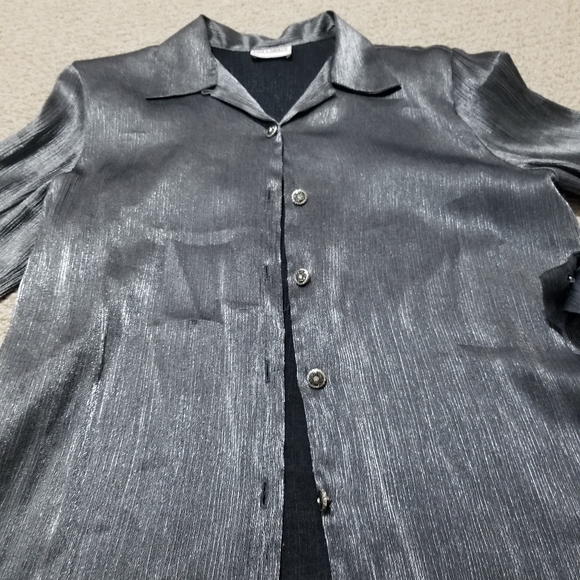 D'allaird's Vintage Designer Top - Picture 5 of 5